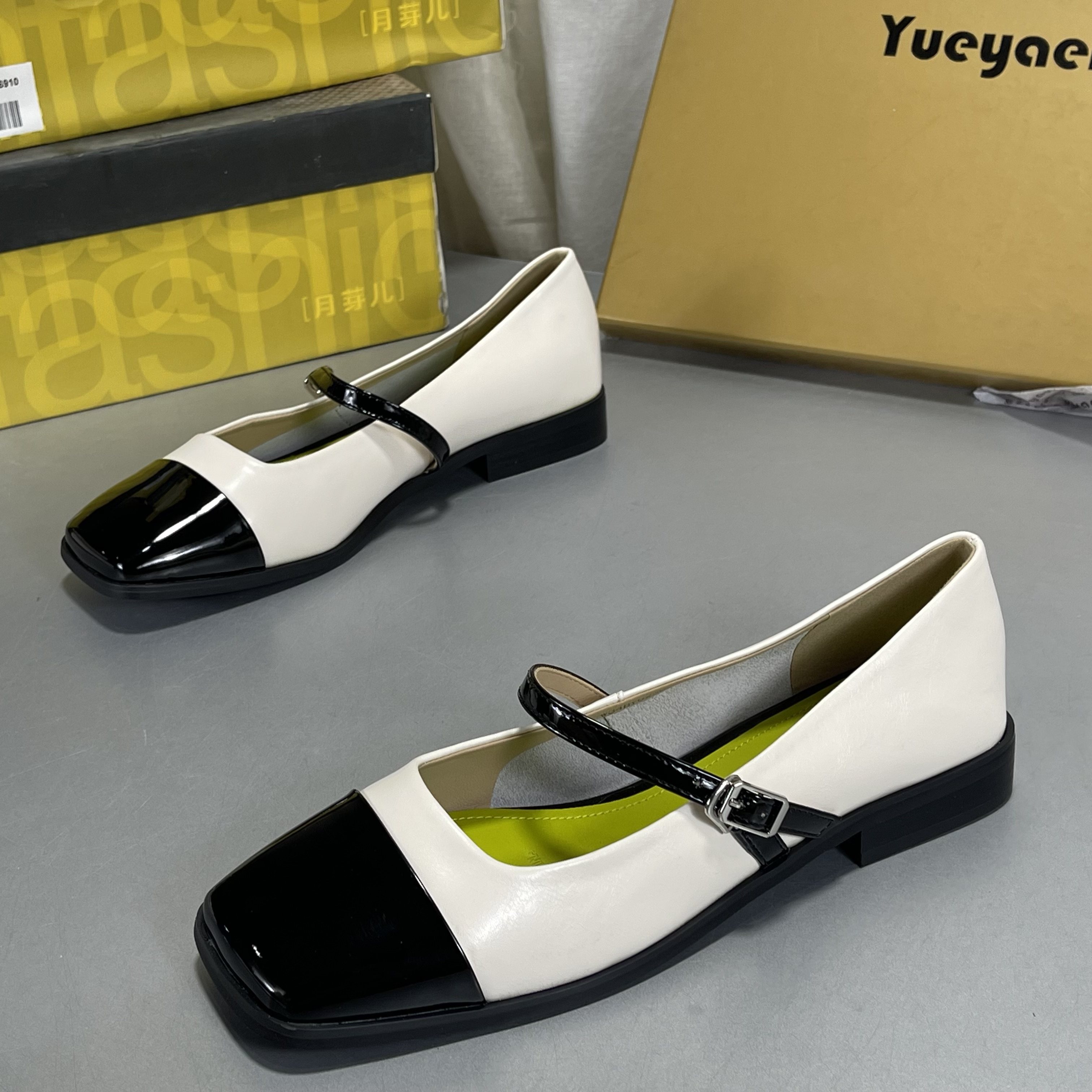 月芽儿法式复古牛皮拼色浅口玛丽珍鞋女一字带漆皮平底单鞋小皮鞋,女鞋,玛丽珍鞋,淘宝优惠券,粉丝福利购,淘宝优惠卷