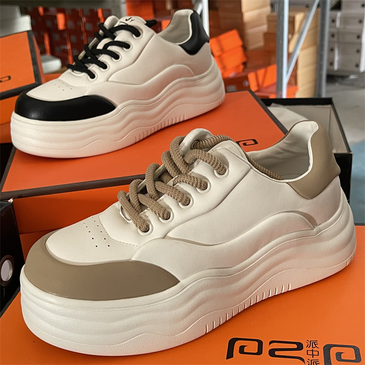 品牌女鞋断码清仓面包鞋真皮小白鞋厚底板鞋2025春夏新款女休闲鞋