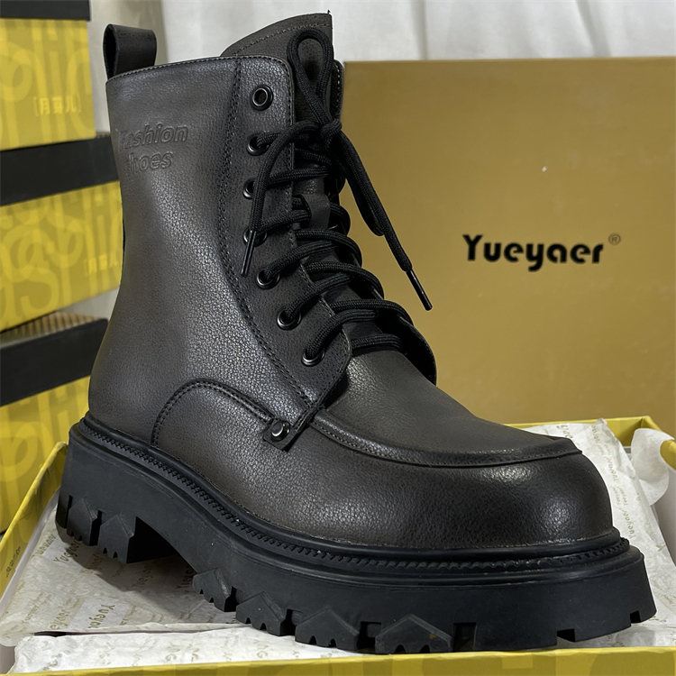 月芽儿厚底英伦风马丁靴女2025秋冬季侧拉链牛皮短靴真皮百搭女靴