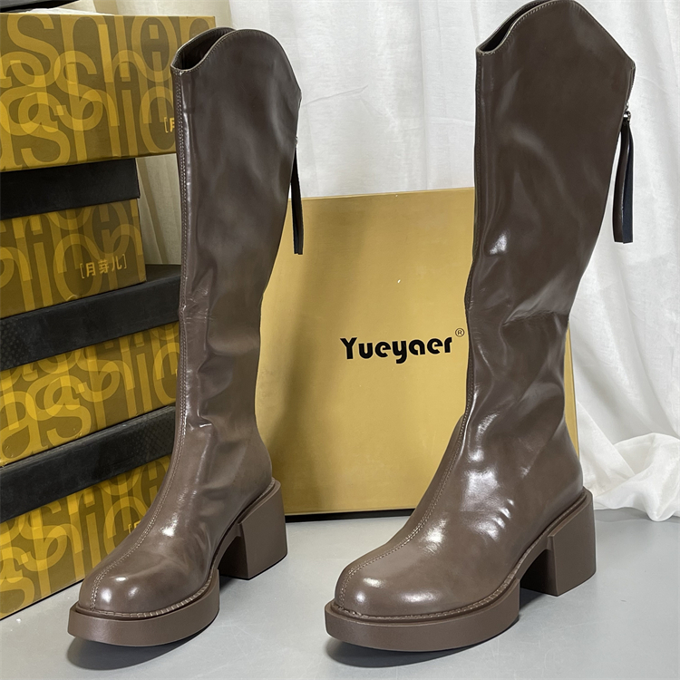 月芽儿真皮粗跟骑士靴女不过膝长靴2025新款秋冬加绒显腿长筒靴子