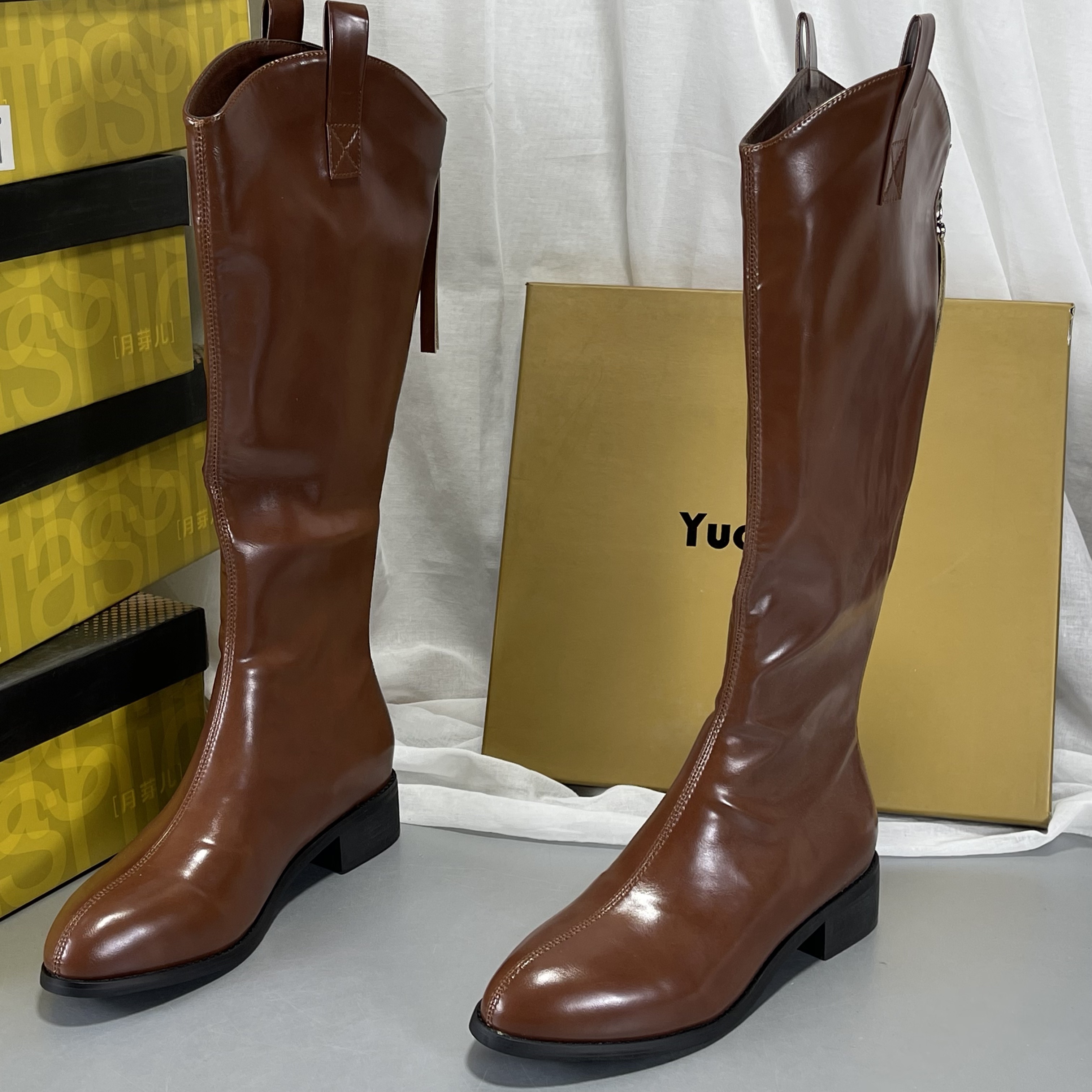 月芽儿正品冬季新款断码处理真皮女鞋后拉链尖头显瘦时尚骑士靴