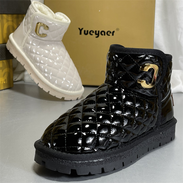 月芽儿牛漆皮雪地靴女2025新款冬季防水防滑加绒加厚洋气保暖棉鞋,女鞋,时尚雪地靴,淘宝优惠券,粉丝福利购,淘宝优惠卷