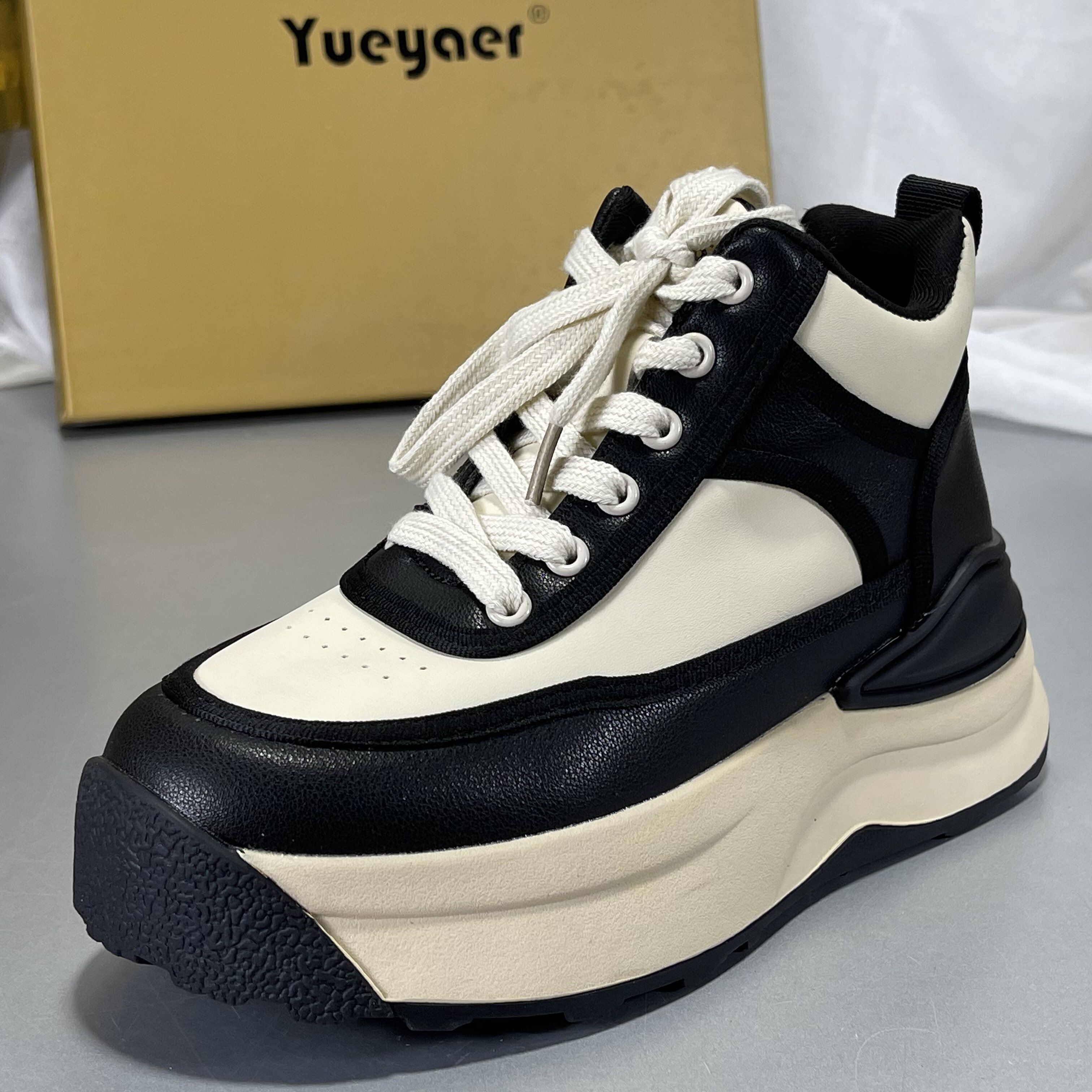 月芽儿正品撤柜真皮高帮厚底休闲鞋女2025春秋系带百搭运动鞋板鞋,女鞋,时尚休闲鞋,淘宝优惠券,粉丝福利购,淘宝优惠卷