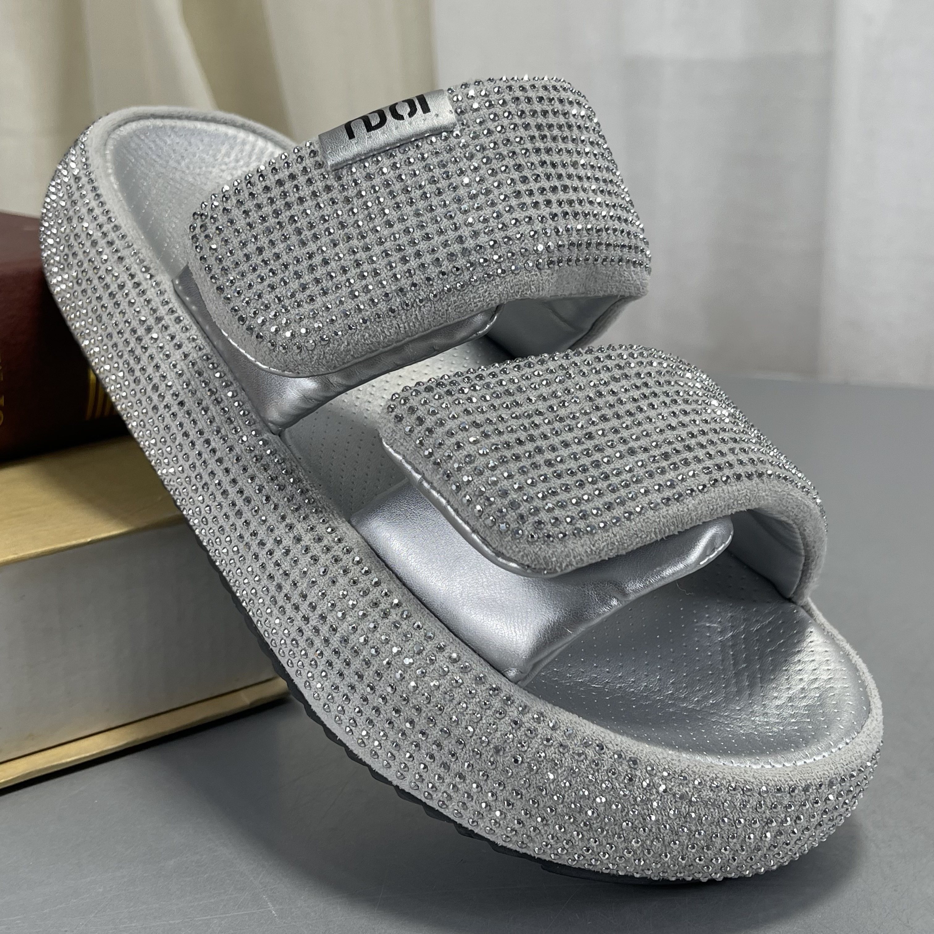 品牌清仓厚底拖鞋女2026夏季新款水钻重工魔术贴休闲时尚真皮凉鞋,女鞋,其他拖鞋,淘宝优惠券,粉丝福利购,淘宝优惠卷