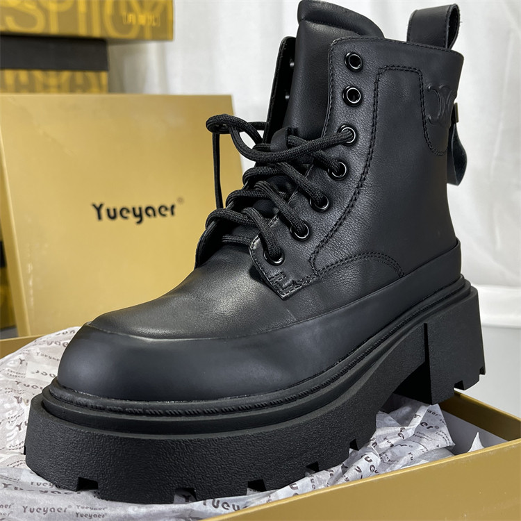 头层牛皮马丁靴月芽儿正品撤柜英伦风厚底圆头真皮休闲短筒机车靴,女鞋,马丁靴,淘宝优惠券,粉丝福利购,淘宝优惠卷