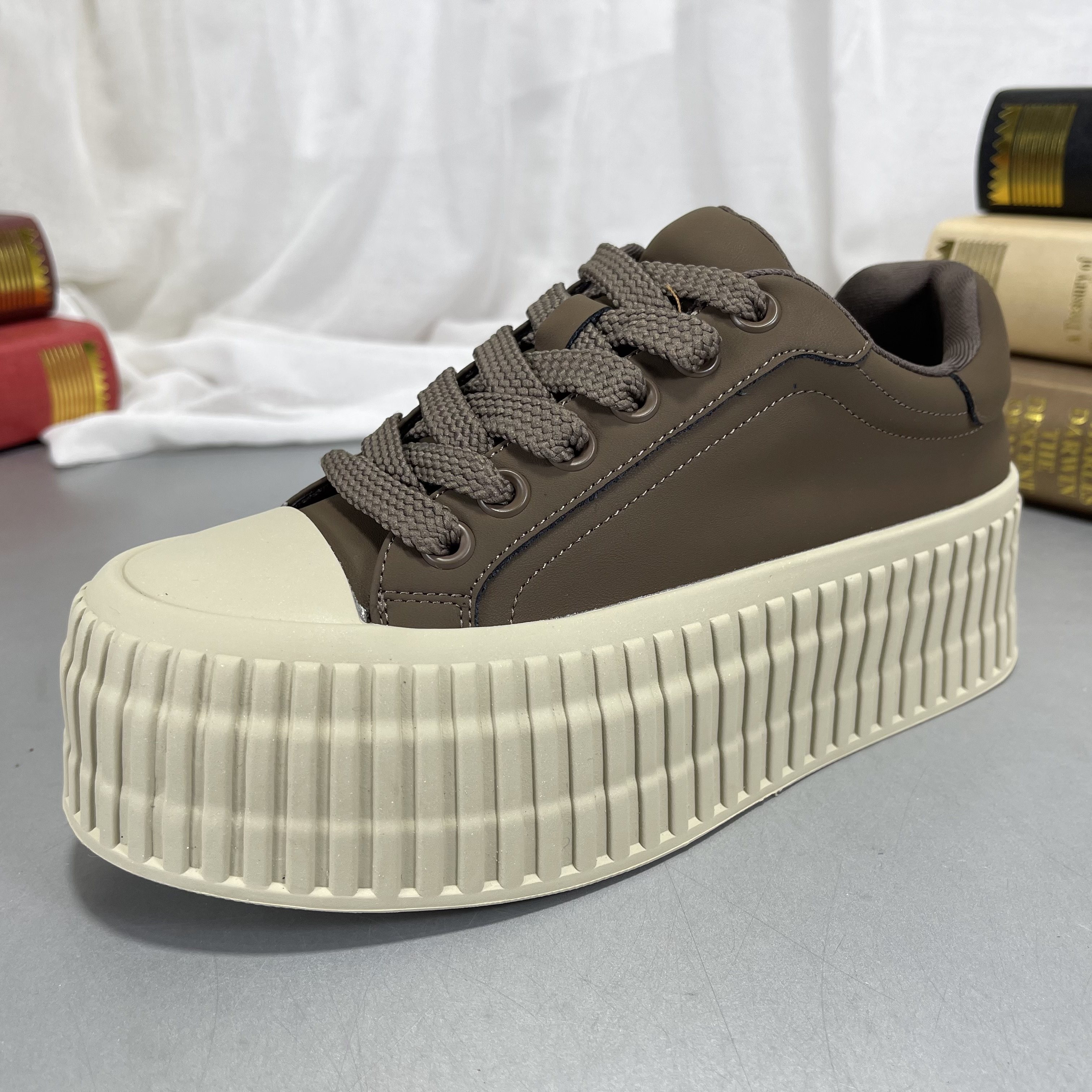 品牌真皮小白鞋女2025秋季新款百搭休闲运动厚底增高饼干板鞋单鞋,女鞋,时尚休闲鞋,淘宝优惠券,粉丝福利购,淘宝优惠卷