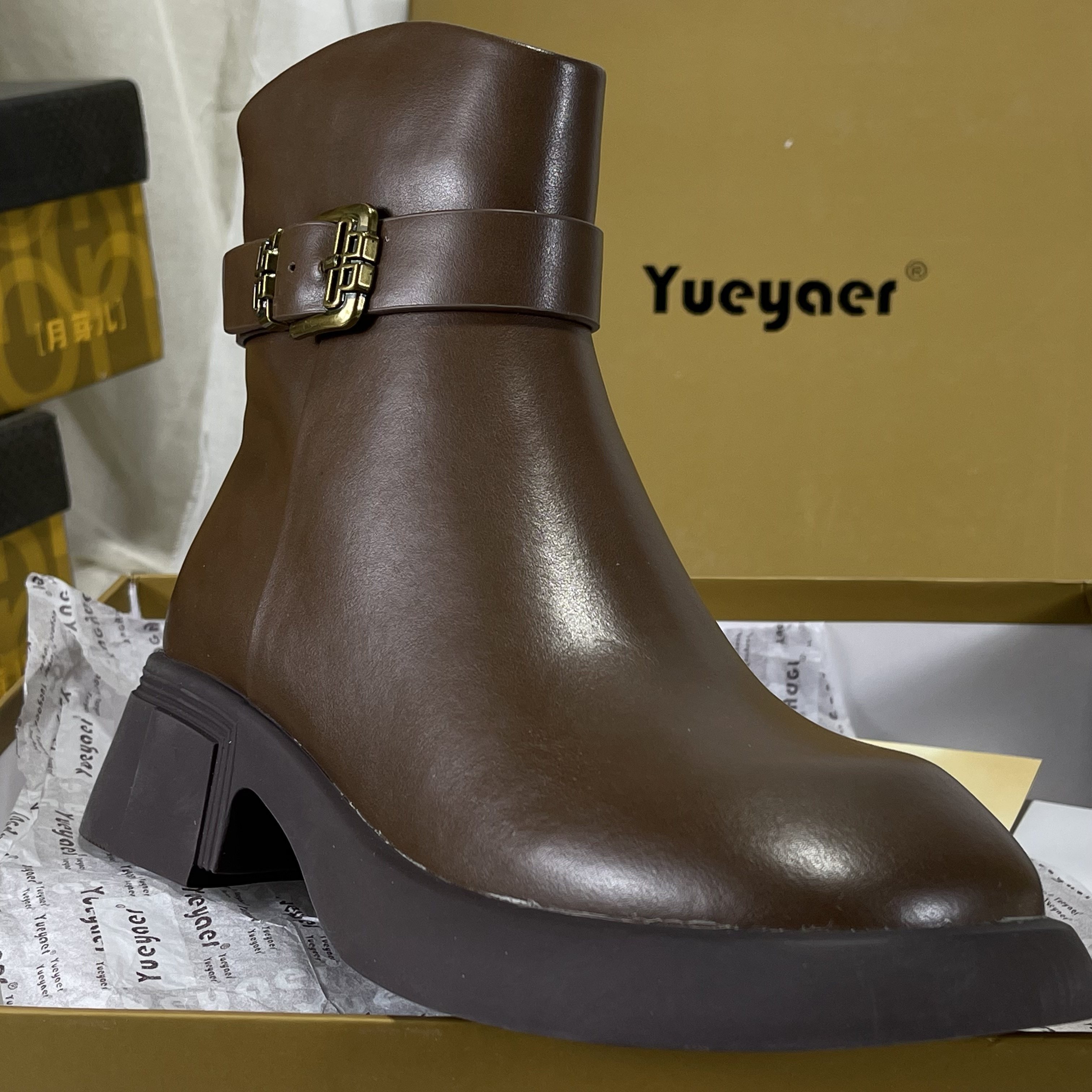 月芽儿牛皮真皮圆头厚底加绒马丁靴女2025冬季复古英伦风粗跟短靴,女鞋,马丁靴,淘宝优惠券,粉丝福利购,淘宝优惠卷