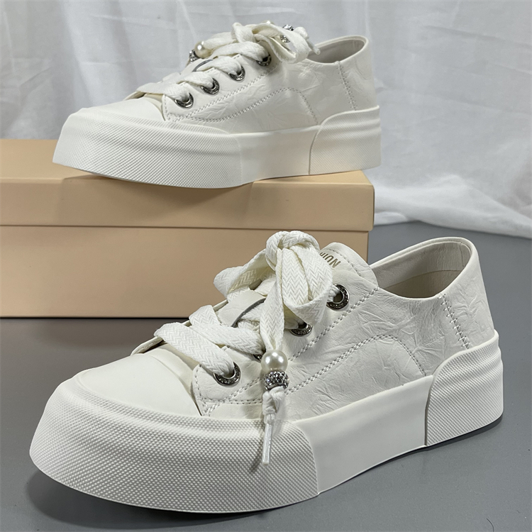 专柜正品牛皮小白鞋女厚底2025新款舒适百搭轻便时尚运动休闲板鞋