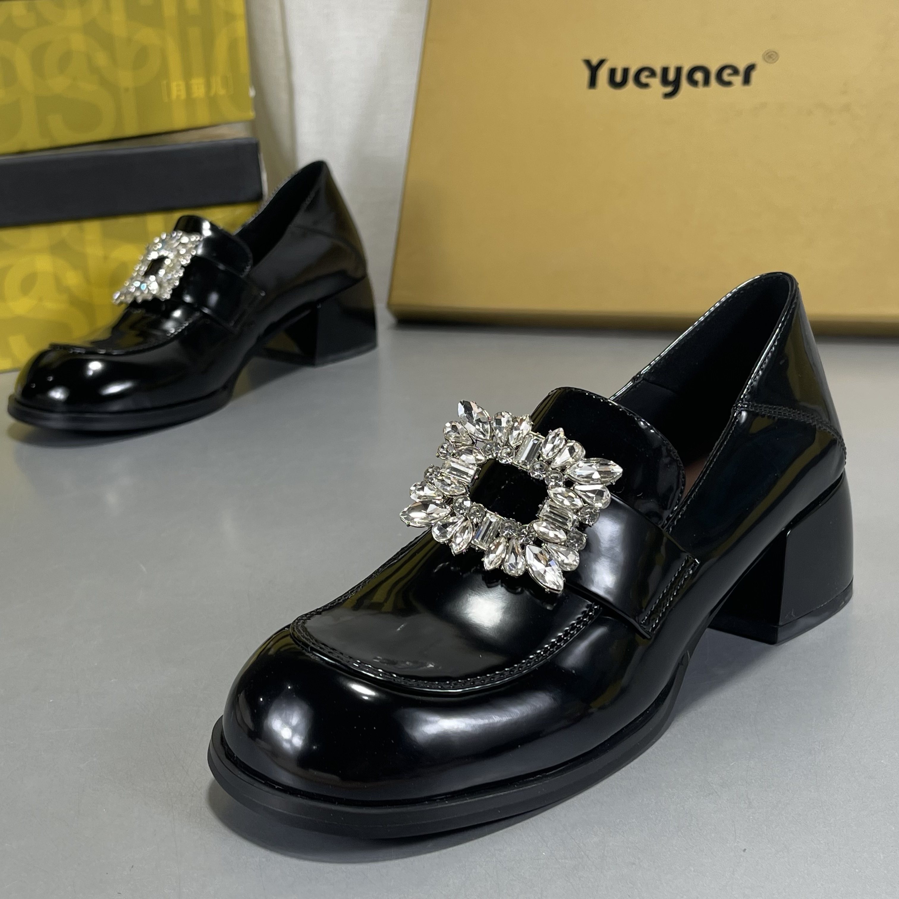 月芽儿牛皮单鞋女通勤中跟玛丽珍女厚底粗跟高跟鞋法式英伦乐福鞋,女鞋,乐福鞋（豆豆鞋）,淘宝优惠券,粉丝福利购,淘宝优惠卷