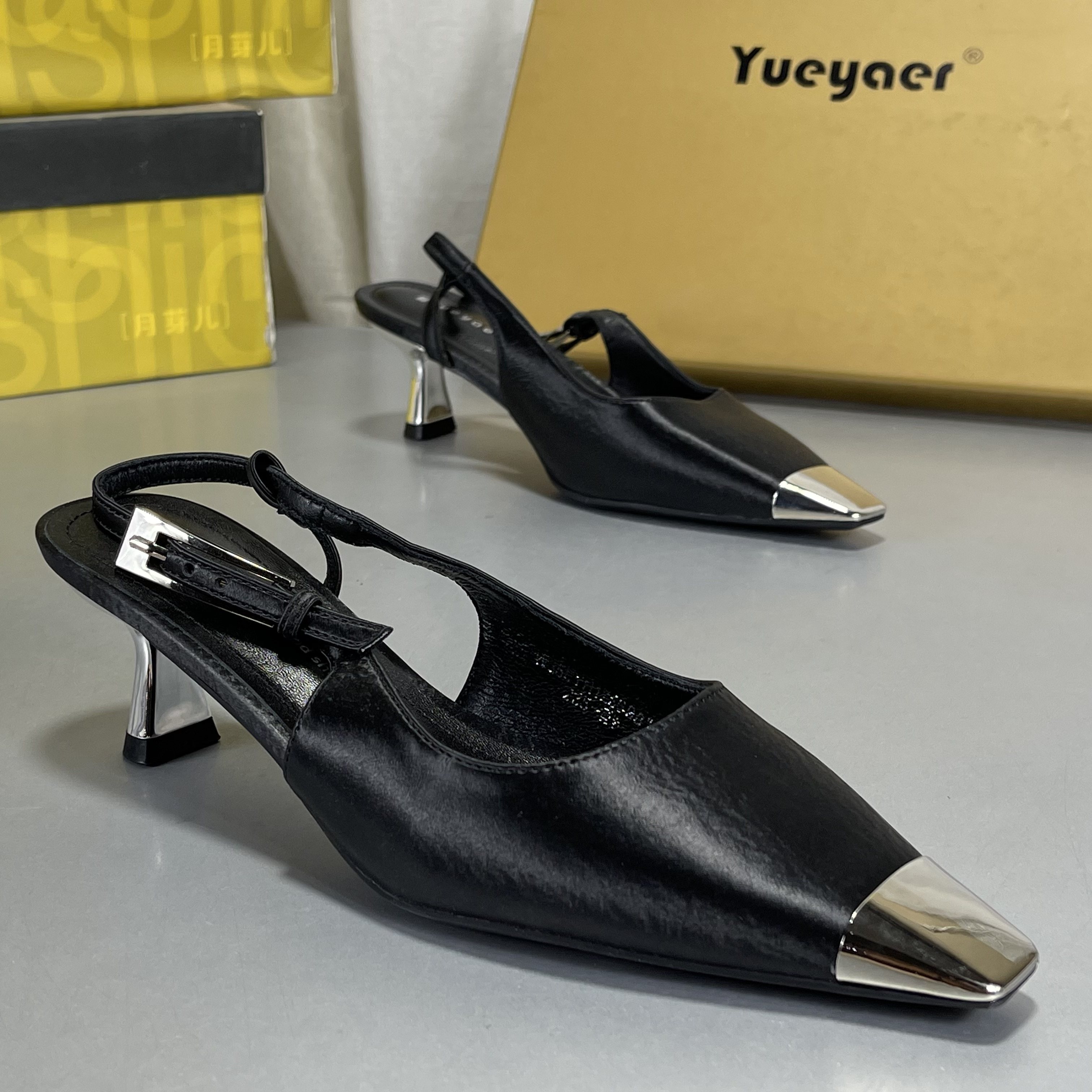 月芽儿配裙子夏季包头后空凉鞋女绸缎小香风高跟鞋气质金属头单鞋,女鞋,时装凉鞋,淘宝优惠券,粉丝福利购,淘宝优惠卷