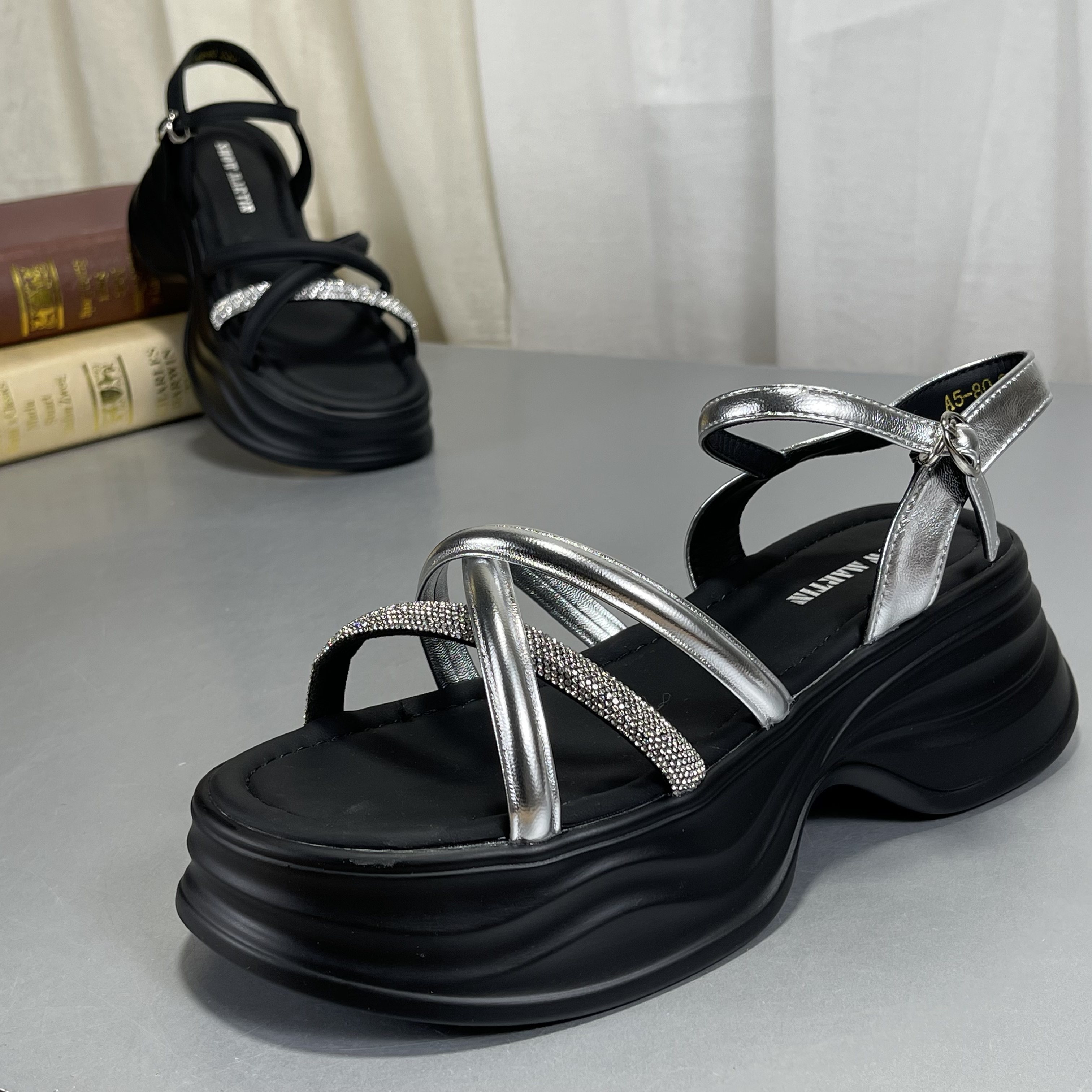 2026夏季仙女风罗马凉鞋真皮2026新款增高一字带法式厚底沙滩鞋子,女鞋,休闲凉鞋,淘宝优惠券,粉丝福利购,淘宝优惠卷