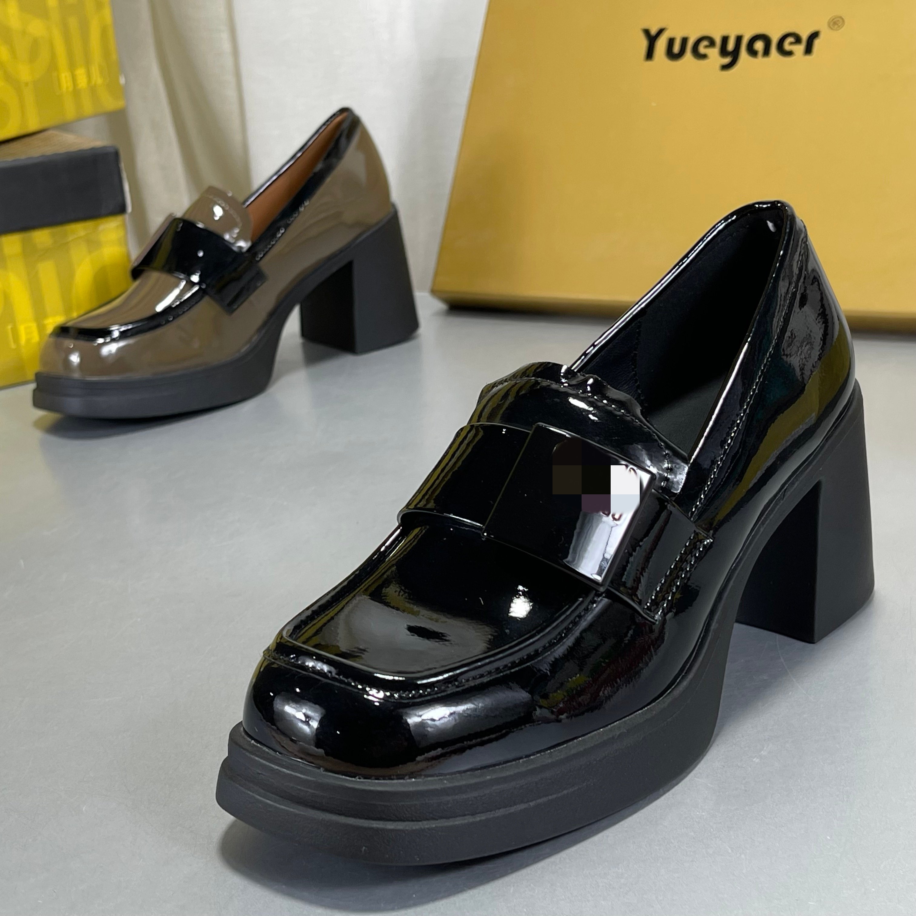 月芽儿牛漆皮高跟鞋女2026新款方头粗跟厚底复古百搭真皮乐福单鞋,女鞋,乐福鞋（豆豆鞋）,淘宝优惠券,粉丝福利购,淘宝优惠卷