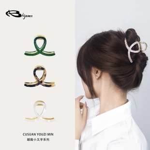 2025爆款 醋酸小香风中号发夹轻奢高级感抓夹小众鲨鱼夹女头饰 款
