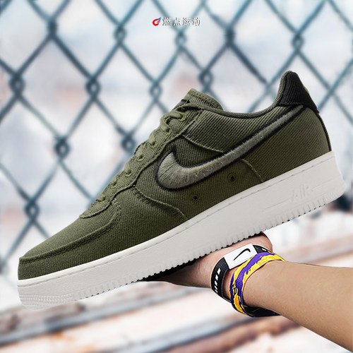 Nike/耐克 Nike Air Force 1      男女通用板鞋HV1204-301