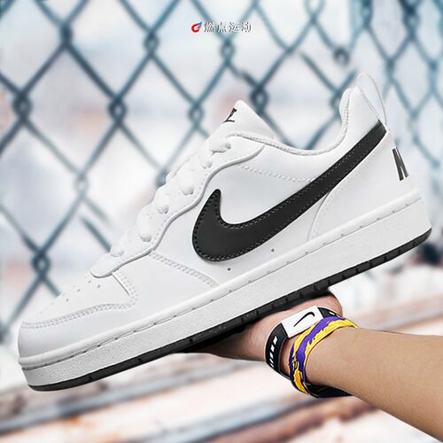 NIKE耐克女板鞋经典百搭低帮耐磨运动休闲小白鞋 DV5456-104