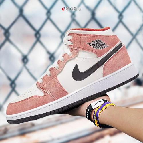 AIR JORDAN 1 MID SE (GS) AJ1 大童 粉白黑DV1336-800 - 封面