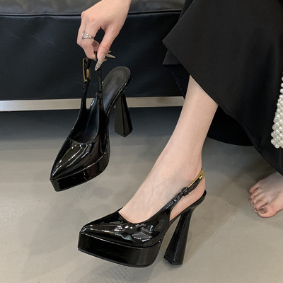 超高跟女鞋13cm漆皮后空一字扣凉鞋女包头防水台粗跟单鞋女不累脚