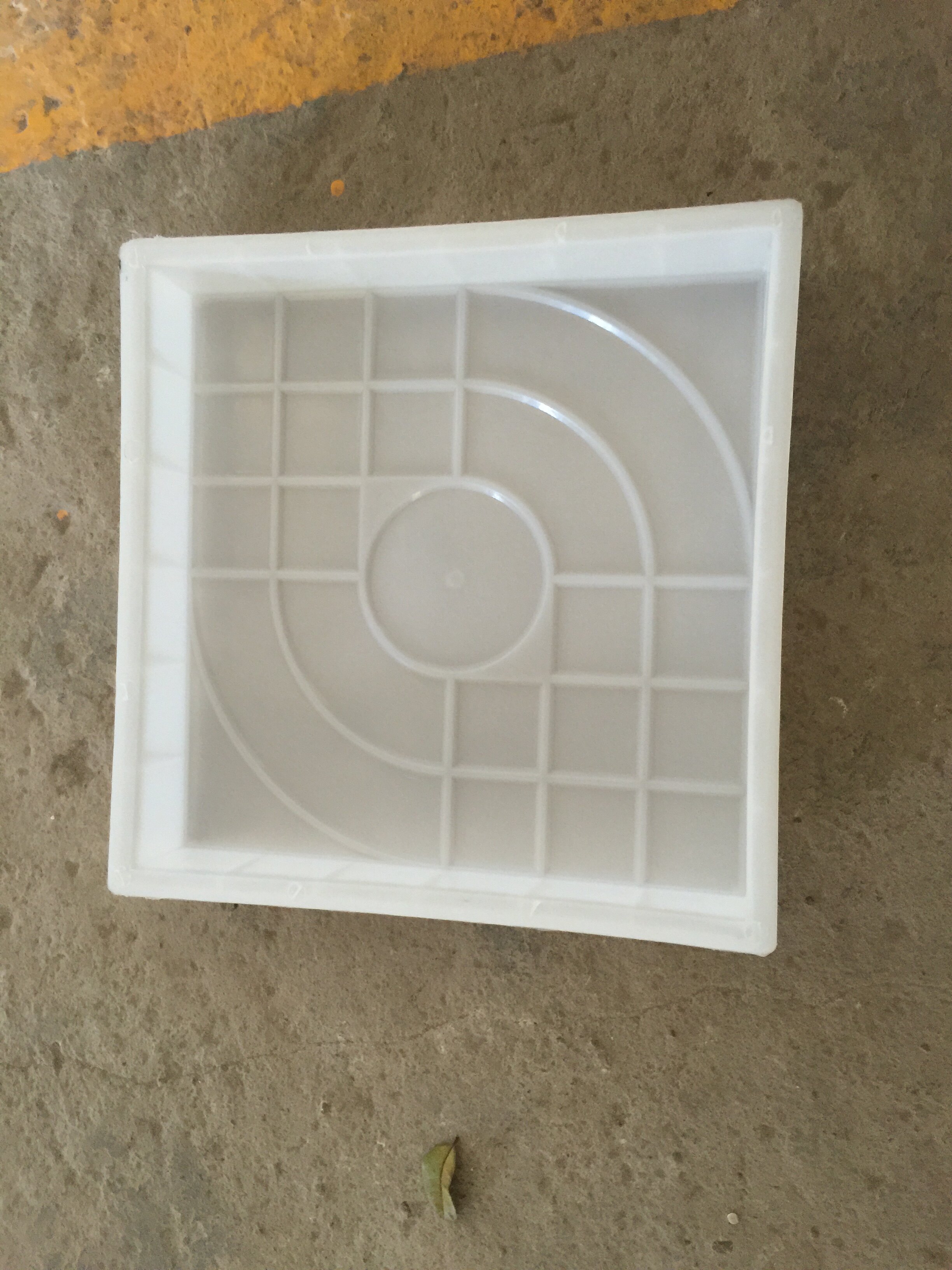 砼制品西班牙彩砖塑料模具塑模水泥混凝土预制块30x5人行道市政