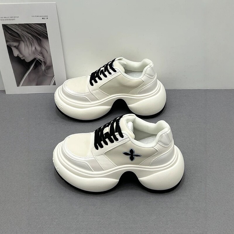 韩国赵露思同款2026春季新款厚底熊猫休闲运动鞋十字花老爹鞋女鞋