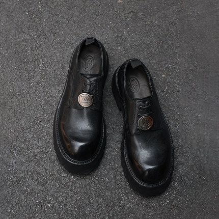 2023秋季新款金属装饰增高做旧马皮皮鞋德比鞋男142702S