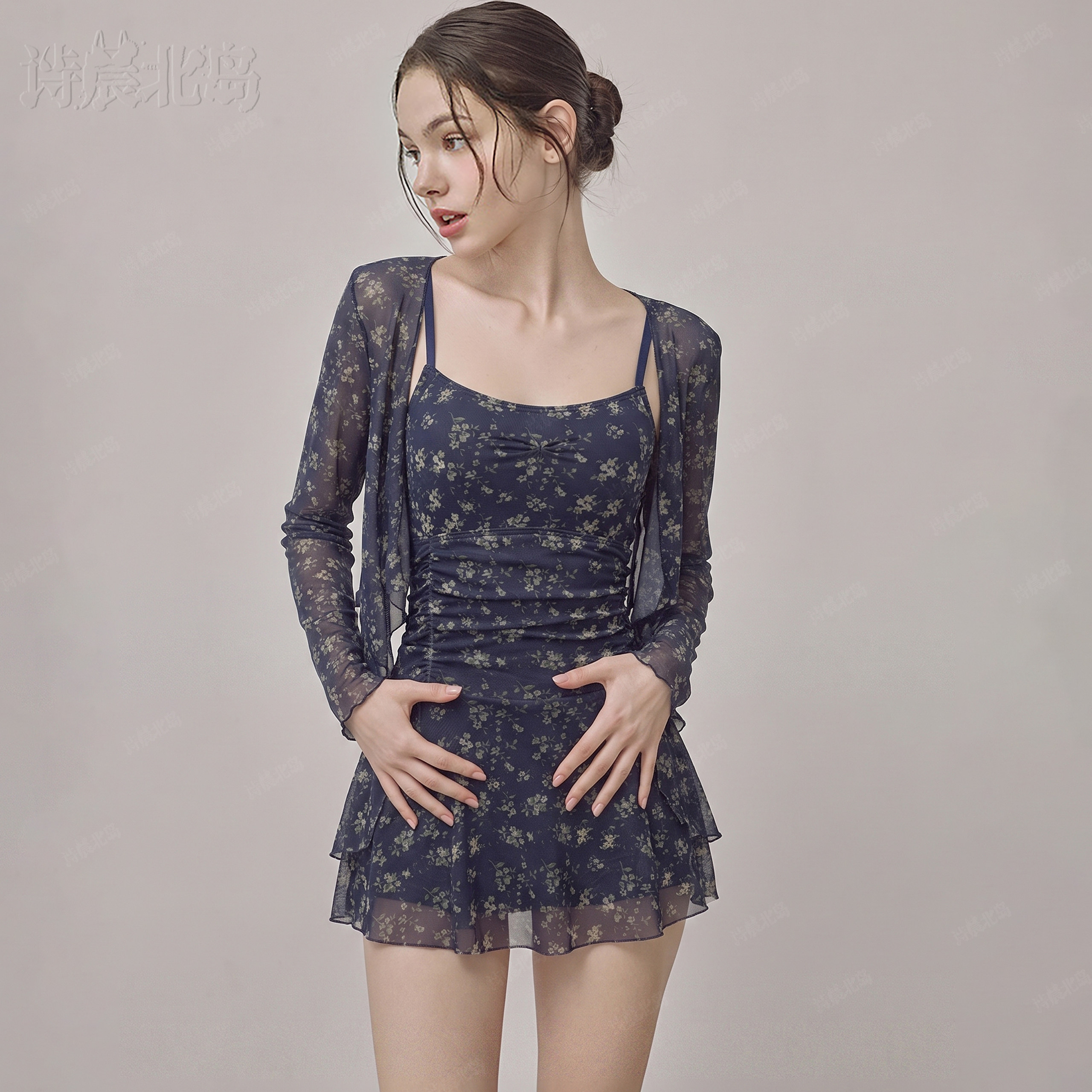 泳衣女长袖泳衣碎花连体泳衣女修身显瘦裙式泳装温泉度假小胸泳衣