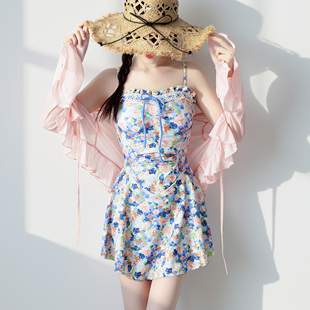 泳衣女长袖 度假小个子收腰泳衣 泳衣甜美风碎花吊带连体泳衣女夏季