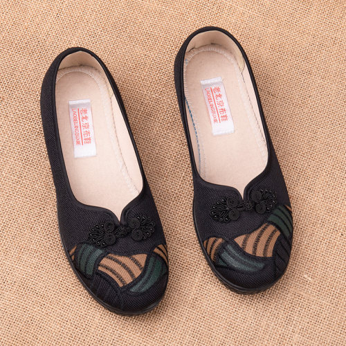 老北京布鞋女款妈妈春秋软底