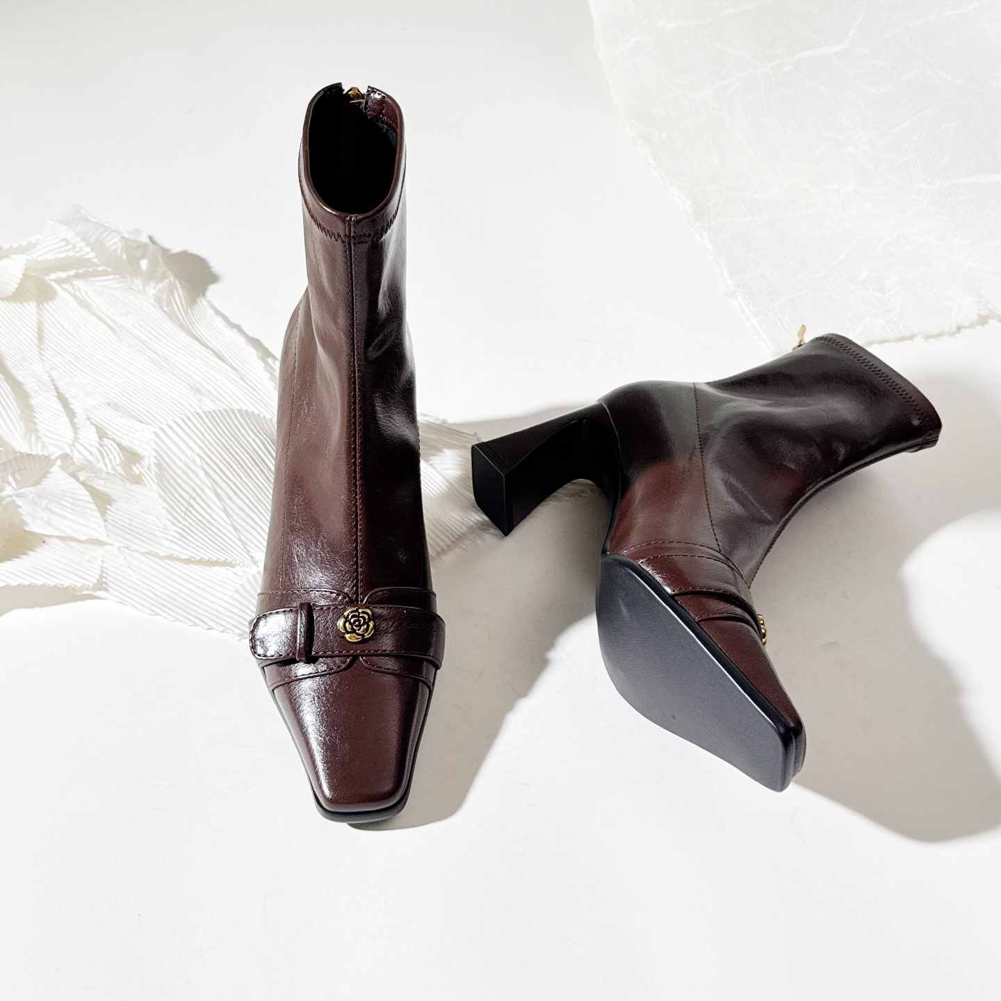 韩版方头短筒皮带扣后拉链瘦瘦靴