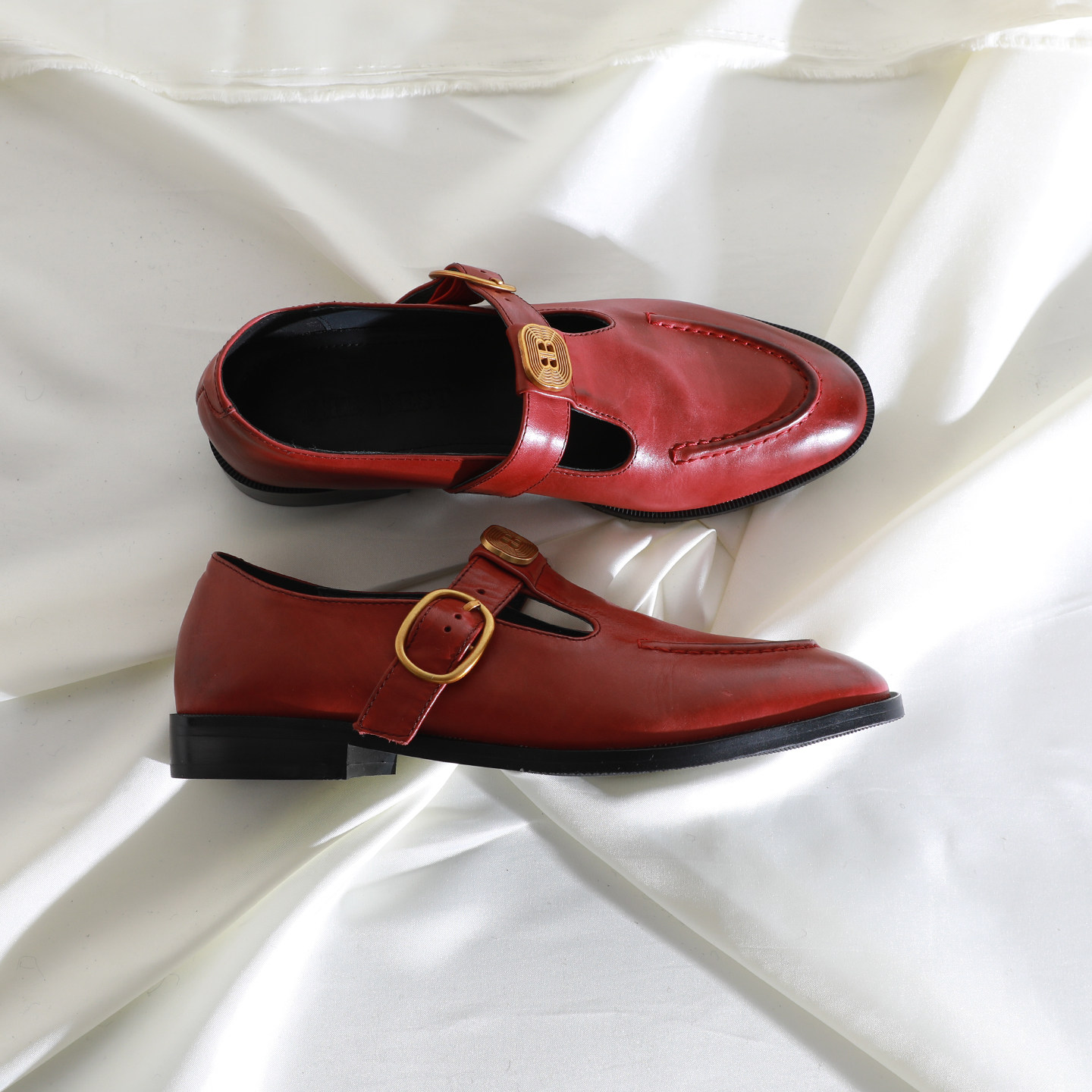 莲花府邸2026春季复古单鞋圆头中口皮带扣玛丽珍百搭粗跟牛皮女鞋,女鞋,玛丽珍鞋,淘宝优惠券,粉丝福利购,淘宝优惠卷