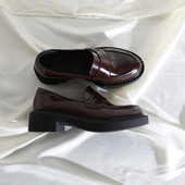 新款 单鞋 休闲英伦小皮鞋 莲花府邸2026秋季 简约欧美百搭复古乐福鞋