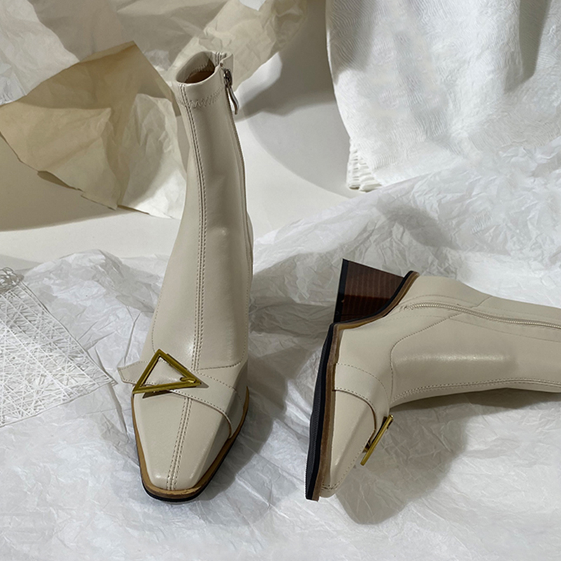 莲花府邸冬季时装靴短筒百搭