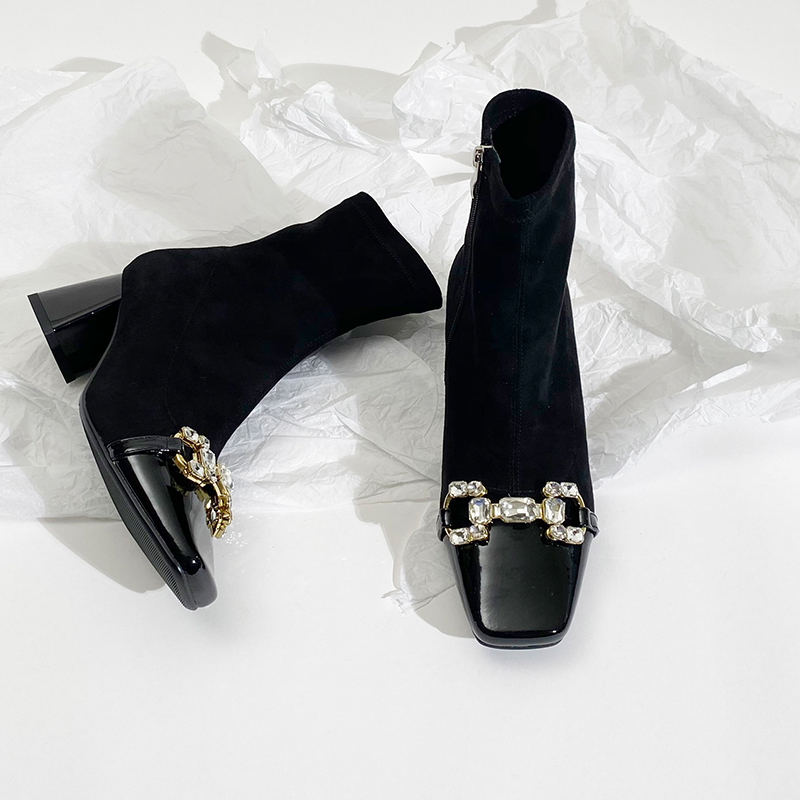 莲花府邸粗跟瘦瘦靴方头