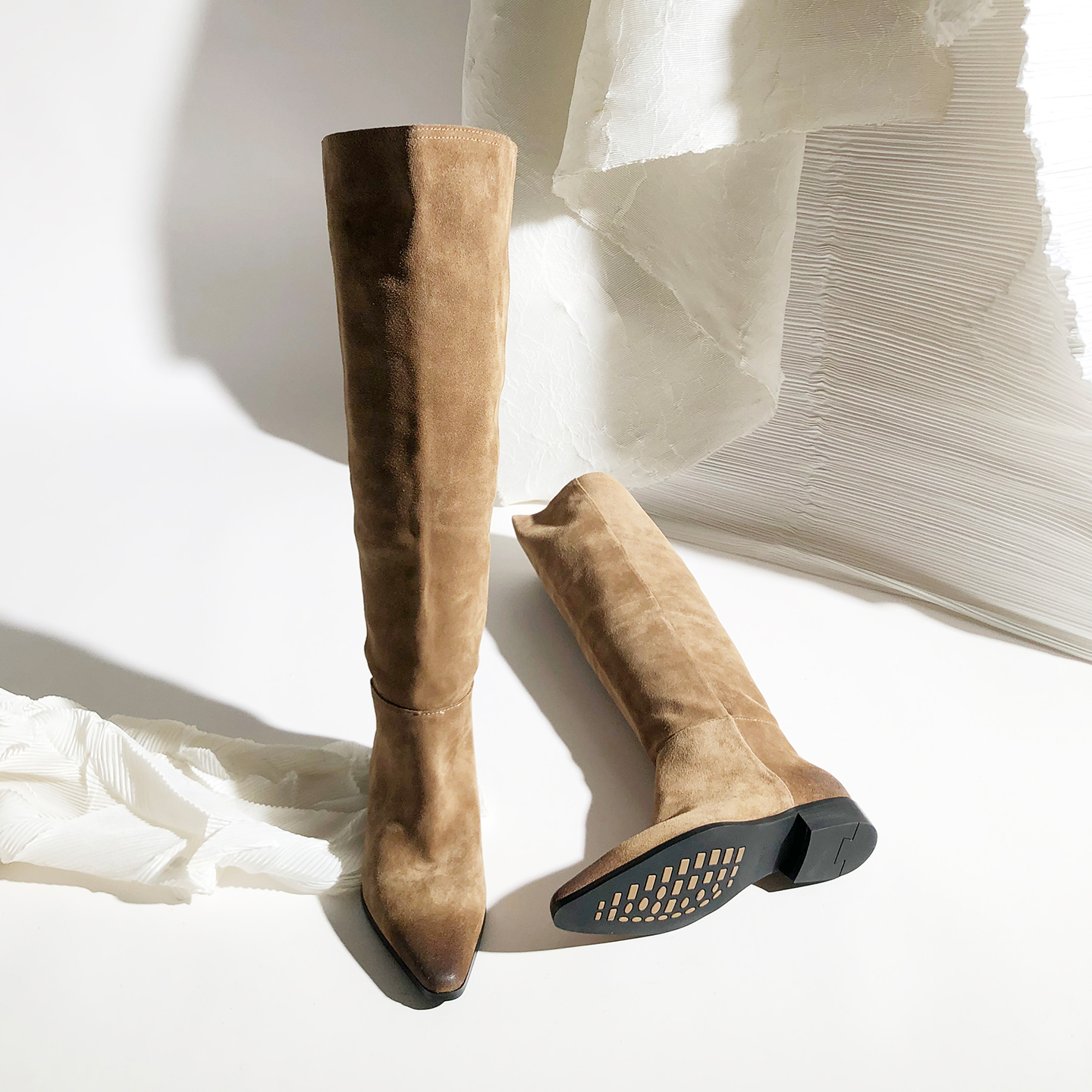 莲花府邸欧美复古粗跟堆堆褶皱