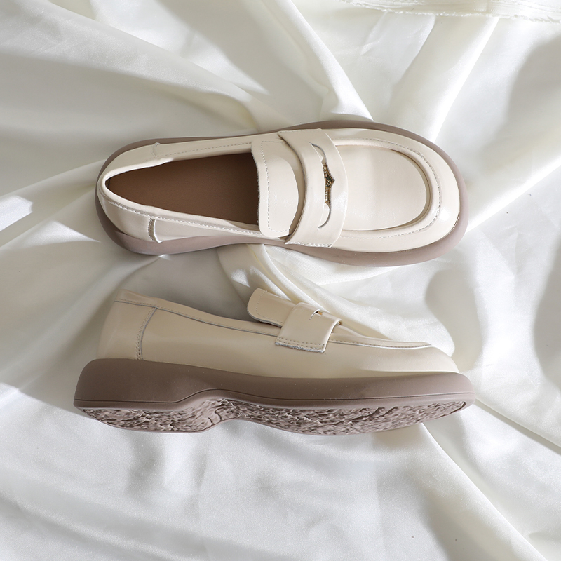 莲花府邸松糕底乐福鞋学院