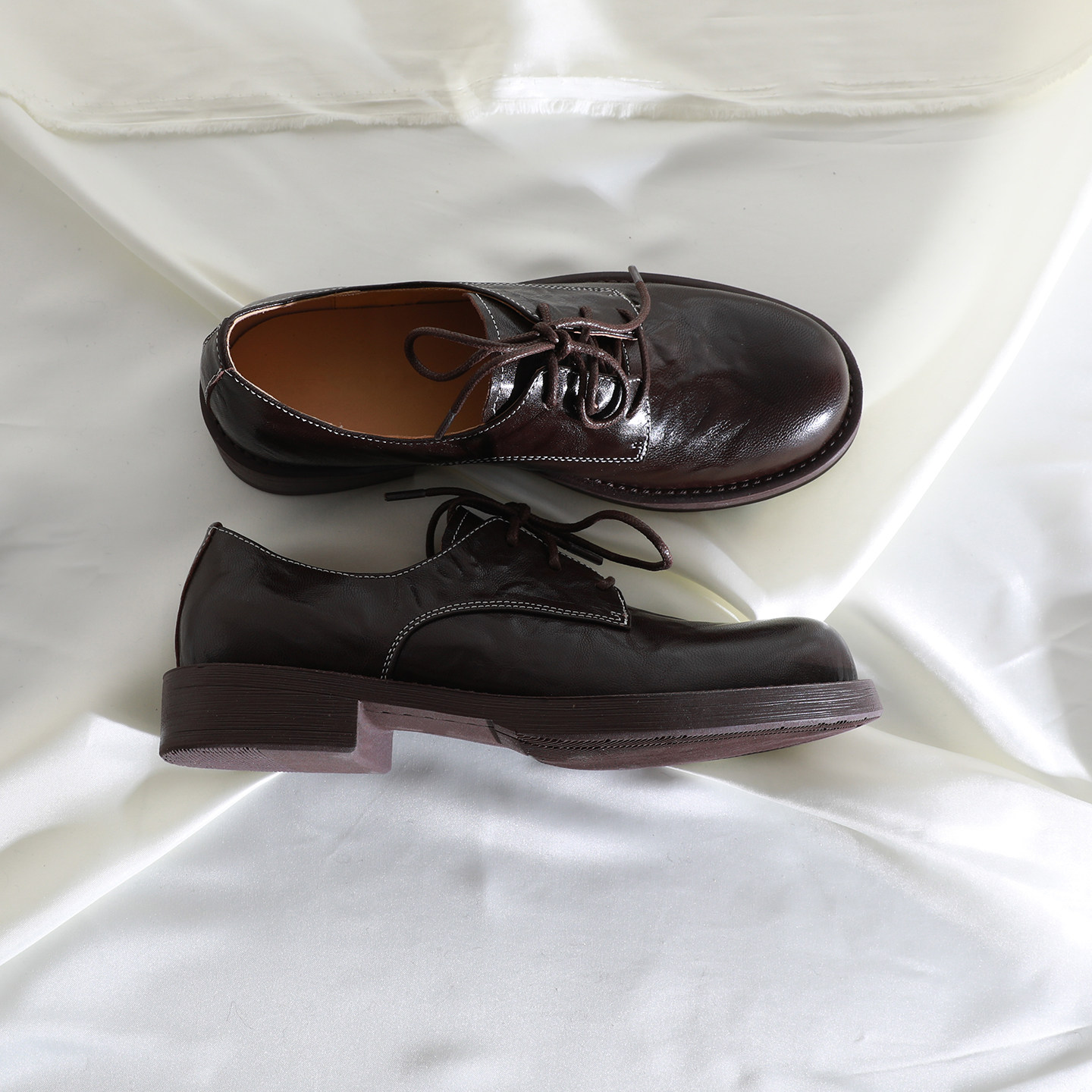 莲花府邸2026春季复古单鞋圆头深口系带小皮鞋休闲百搭羊皮女鞋子,女鞋,牛津鞋/布洛克鞋/德比鞋,淘宝优惠券,粉丝福利购,淘宝优惠卷