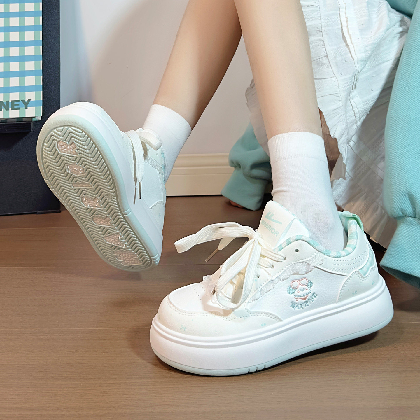 回力大头可爱小白鞋女厚底2026春季新款百搭休闲运动轻便原创板鞋,女鞋,休闲板鞋,淘宝优惠券,粉丝福利购,淘宝优惠卷