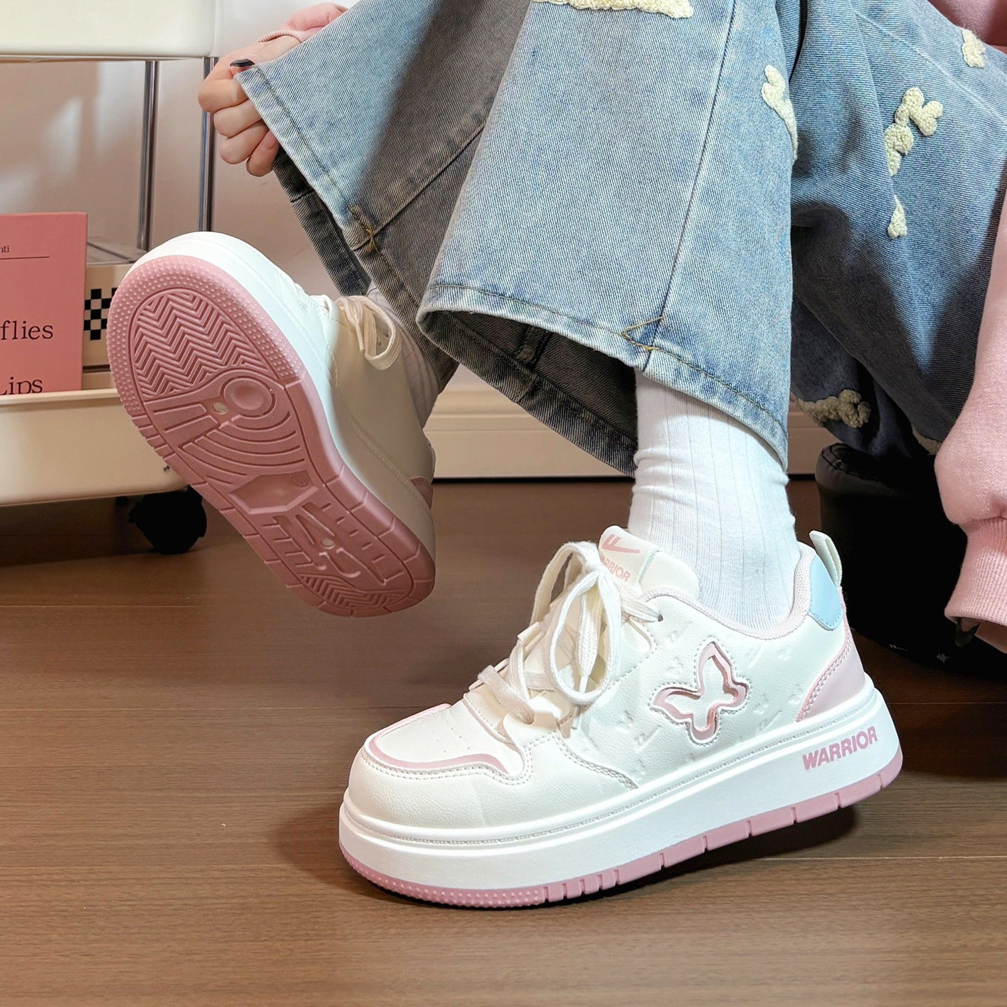 回力新款奶fufu蝴蝶小白鞋女2026年春季原创百搭厚底休闲运动板鞋,女鞋,休闲板鞋,淘宝优惠券,粉丝福利购,淘宝优惠卷