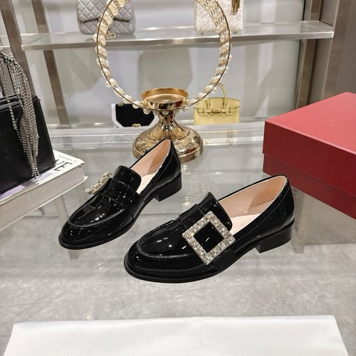 英伦风时尚小皮鞋水钻方扣真皮