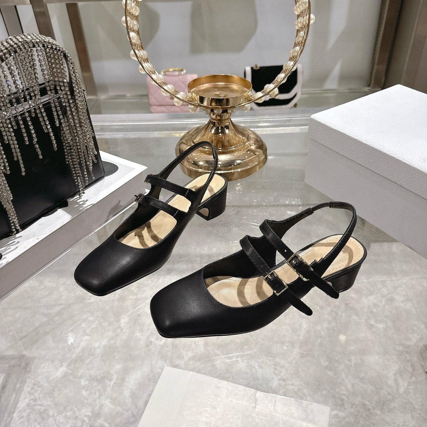 复古真皮方头玛丽珍鞋女一字扣带粗跟浅口百搭后空气质优雅凉鞋,女鞋,时装凉鞋,淘宝优惠券,粉丝福利购,淘宝优惠卷