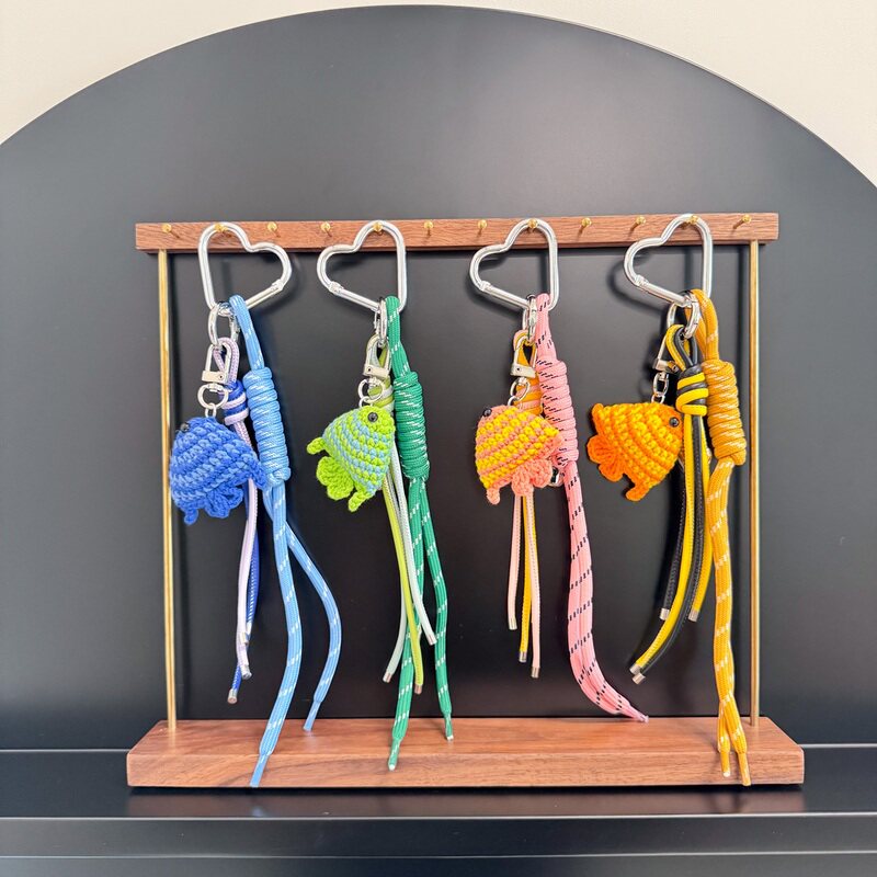 中国风年年有余手工毛线钩针小鱼喜庆挂件鞋带钥匙扣包包挂件礼物