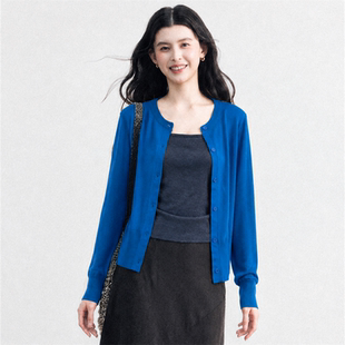 秋装女款2026新款圆领长袖针织开衫女短款针织衫外套纯色独特上衣