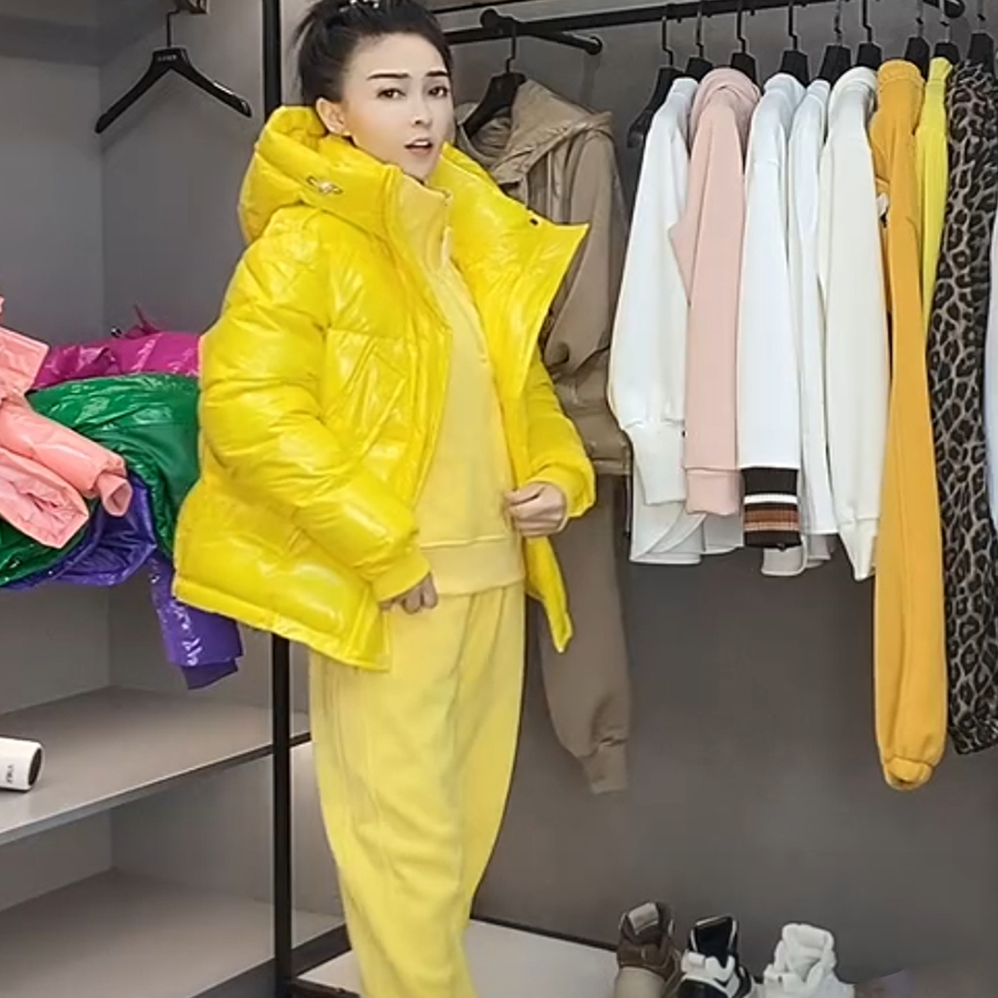 2025时尚秋冬糖果色新品韩版宽松休闲加厚棉服外套大棉时尚上衣女