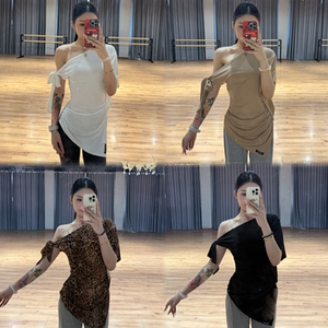 傲睨舞服新款拉丁舞服夏季斜肩绑带收腰修身款不规则罩衫Q118