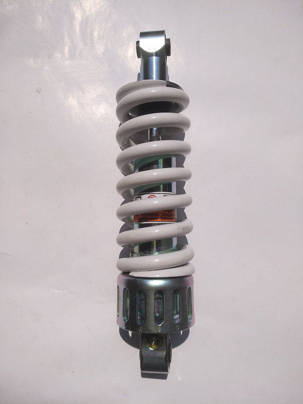 适用铃木骊驰GW250 GW250S GW250F后减震 后避震 中心减震器后叉