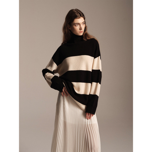 SOFTSELF雾绒诗冬季新款女高级感黑白条纹羊毛针织高领毛衣