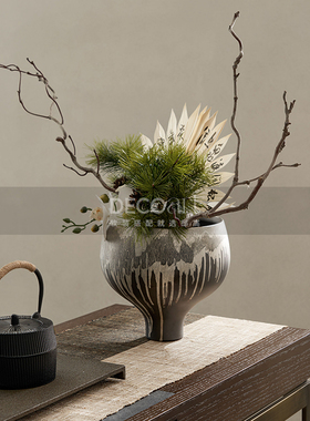 邸高中式风双龙样板房间摆设茶壶