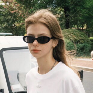 欧美复古小框小脸椭圆形猫眼墨镜女款2024新款潮街拍高级感太阳镜