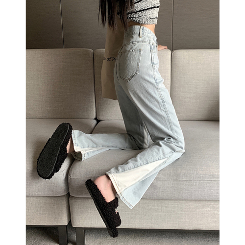 Real shot of high-waisted retro hottie spliced ​​denim straight wide-leg jeans