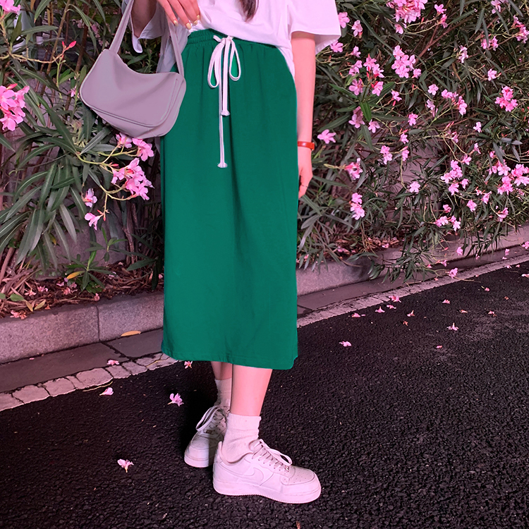 Real price design round neck print Short Sleeve T + elastic waist green skirt student