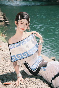 彝族服装女民族风四川棉麻民族服饰一字肩少数民族旅拍演出服新款